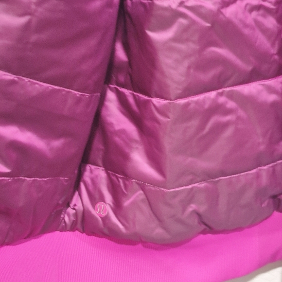 Lululemon Non-Stop Bomber Reversible Ripened Raspberry Jacket - Picture 10 of 13